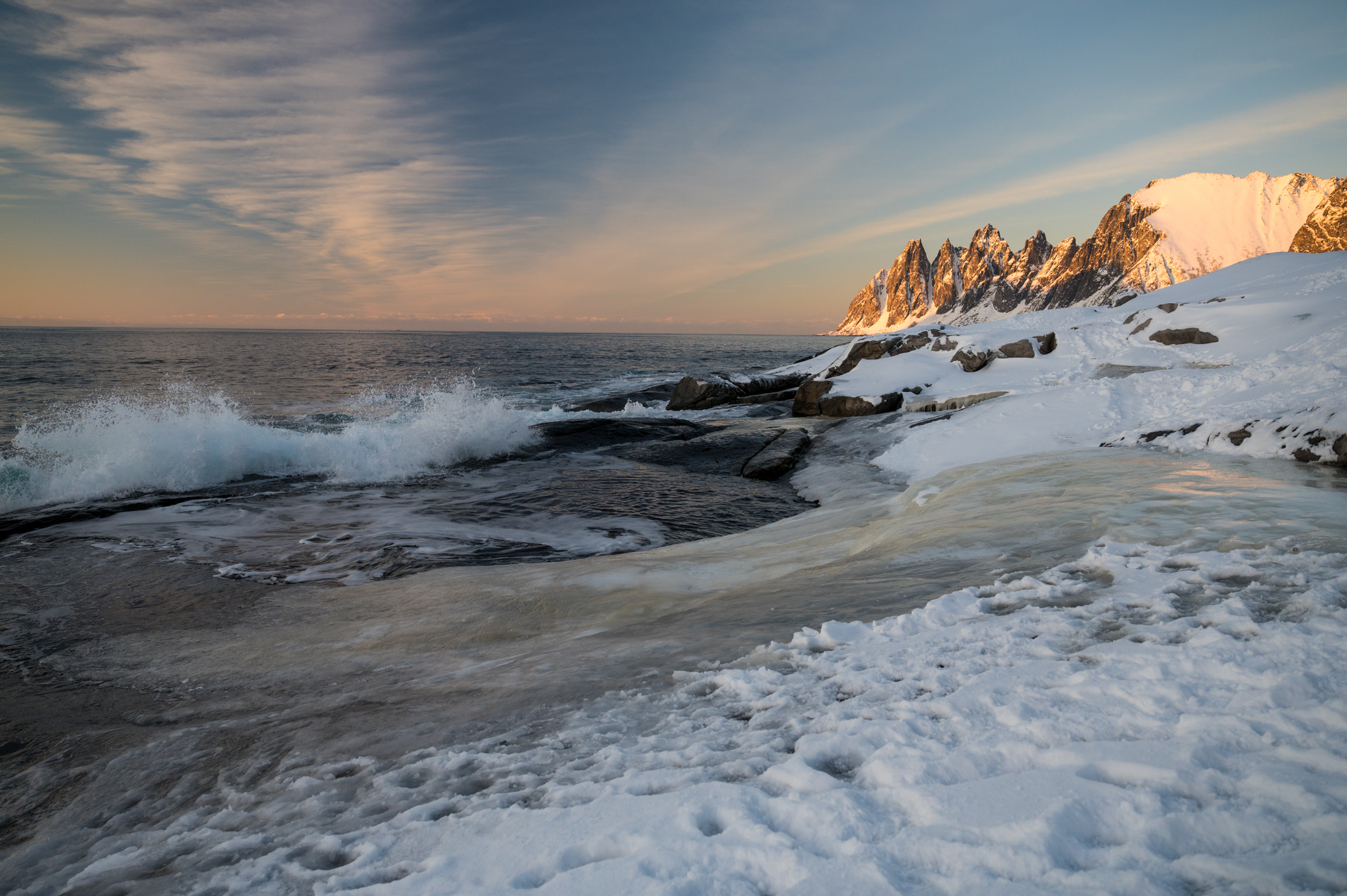 Mit den Auto über die Insel Senja