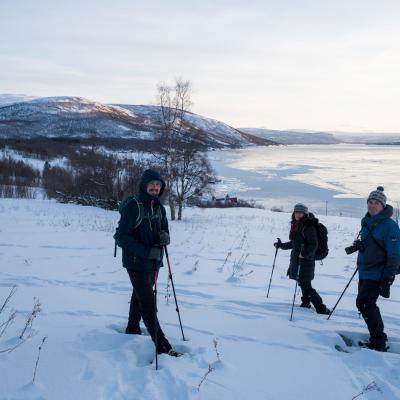 Mit den Schneeschuhen durch Målsnes